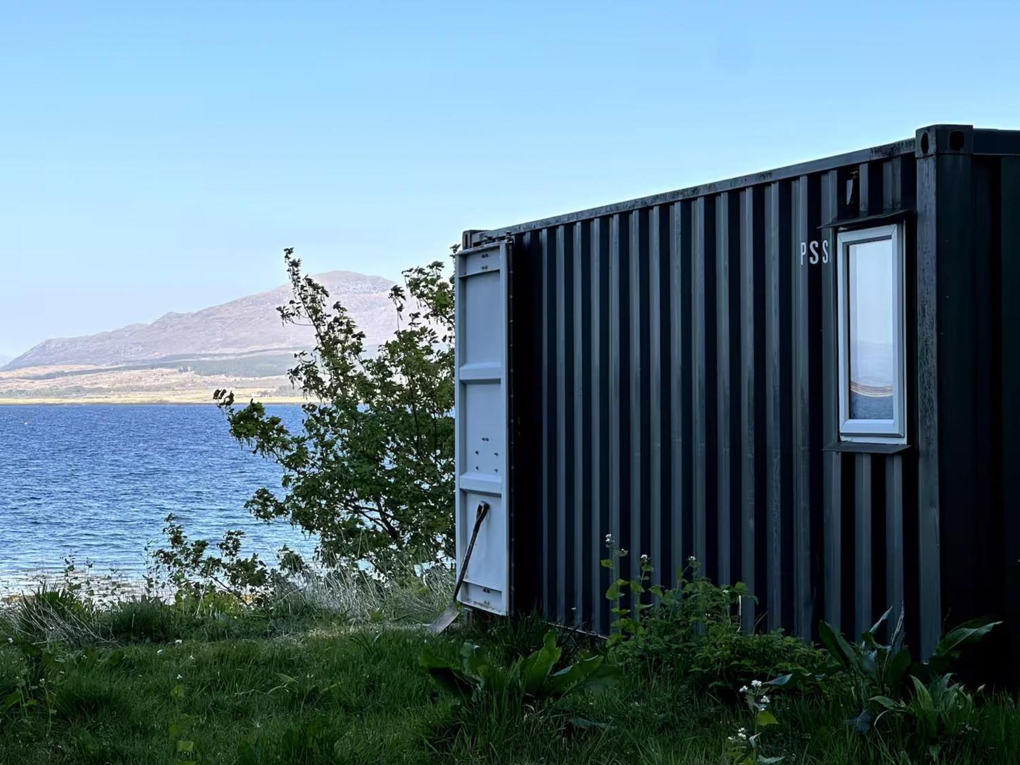Corry Lodge Estate - Sheperds Huts Or Container Stays With Sea View Broadford (Isle of Skye) Eksteriør bilde